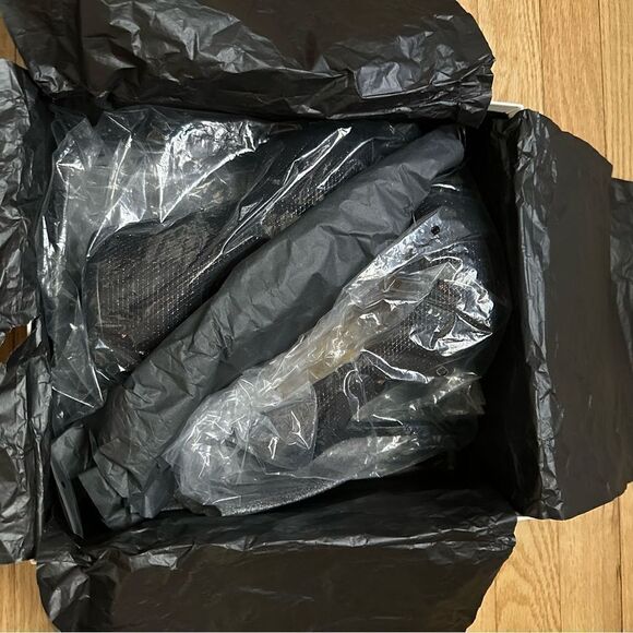 YSL Tribtoo Pumps in Nero/Argento - Picture 12 of 15